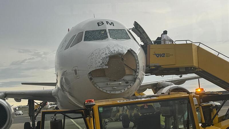 AUA-Flug durch Unwetter als Fall für den Staatsanwalt